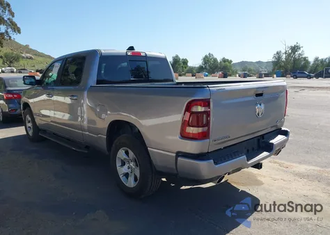 2024 Ram 1500 Big Horn 4X4 6'4 Box z USA, uszkodzony, nr VIN 1C6SRFMTXRN154177